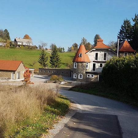 Gladiaterra Castle Hotell Smrecje Eksteriør bilde